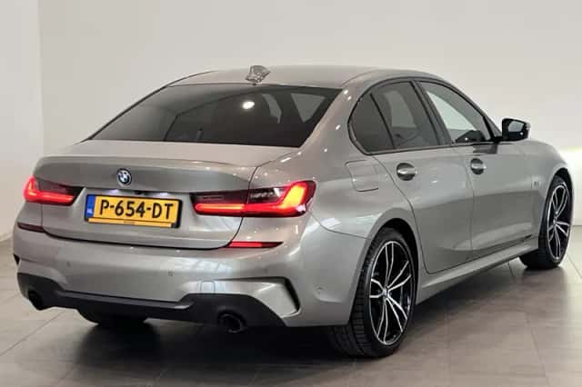 BMW 3-Serie (2022) thumbnail 2