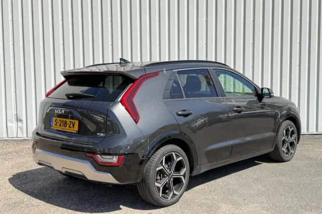 Kia Niro (2023) thumbnail 2
