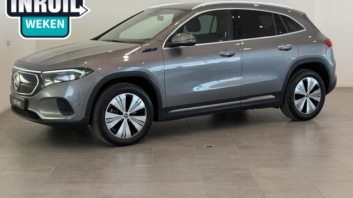 Mercedes-Benz EQA (2021) — foto 1