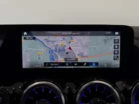 Mercedes-Benz EQA (2021) thumbnail 11