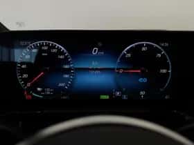 Mercedes-Benz EQA (2021) thumbnail 4