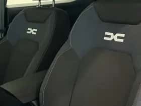 Dacia Duster (2025) thumbnail 25