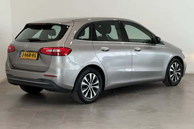 Mercedes-Benz B-Klasse (2020) thumbnail 2