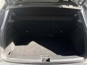 Renault Austral (2023) thumbnail 9