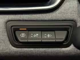 Renault Clio (2024) thumbnail 30