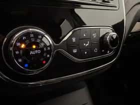Renault Captur (2017) thumbnail 13
