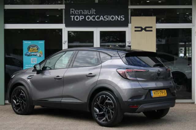 Renault Captur (2025) thumbnail 6