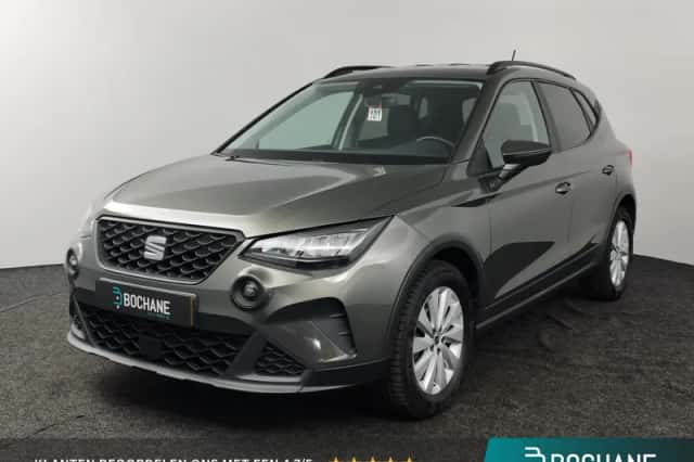 SEAT Arona (2023) thumbnail 1