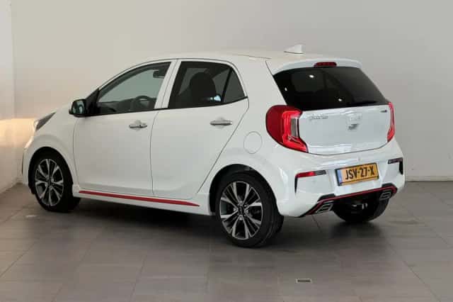 Kia Picanto (2022) thumbnail 6