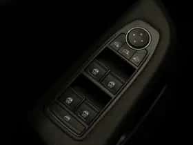 Renault Clio (2023) thumbnail 18