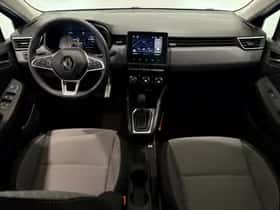 Renault Clio (2023) thumbnail 3