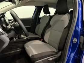 Renault Clio (2023) thumbnail 7