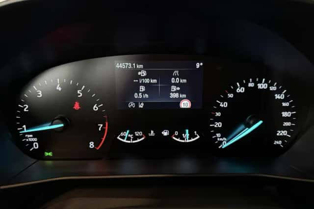 Ford Focus (2024) thumbnail 4