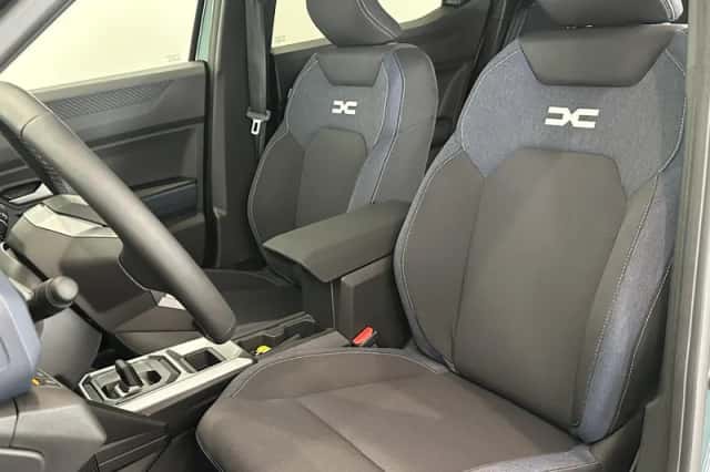 Dacia Duster (2026) thumbnail 5