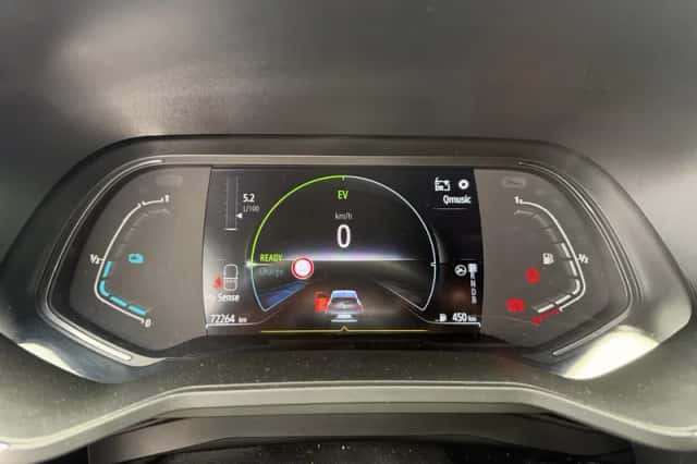 Renault Clio (2021) thumbnail 4