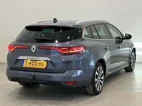 Renault Mégane (2023) thumbnail 2