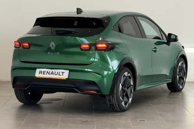 Renault Clio (2026) thumbnail 2