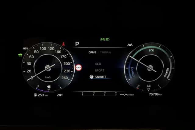 Kia Sorento (2022) thumbnail 4