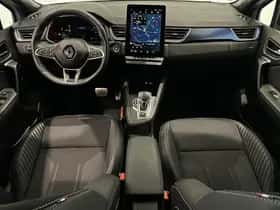 Renault Captur (2024) thumbnail 3
