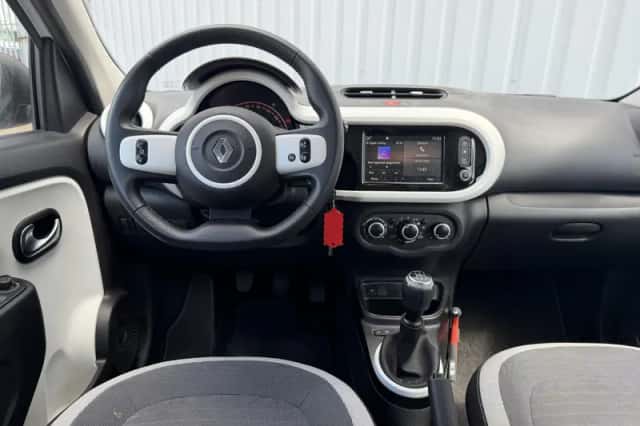 Renault Twingo (2020) thumbnail 3