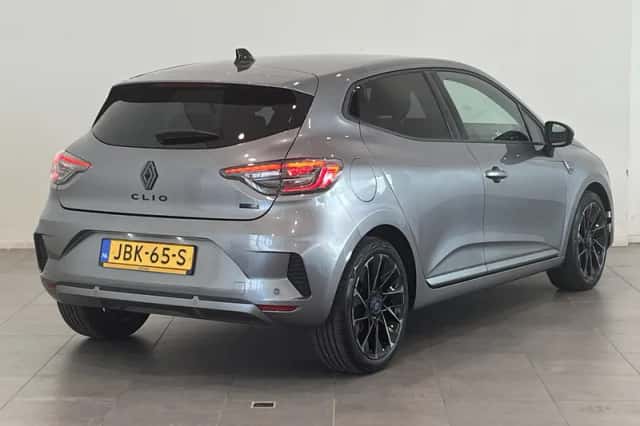 Renault Clio (2025) thumbnail 2