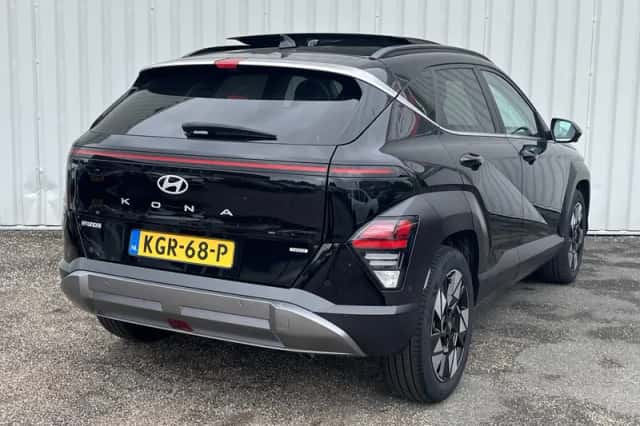 Hyundai Kona (2025) thumbnail 2