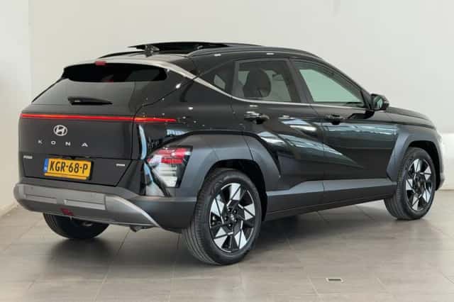 Hyundai Kona (2025) thumbnail 2