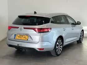 Renault Mégane (2023) thumbnail 2