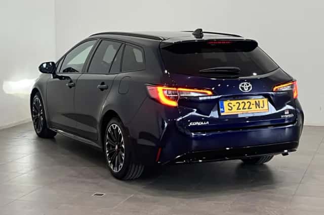 Toyota Corolla (2022) thumbnail 6