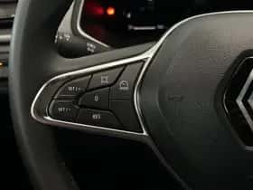 Renault Captur (2024) thumbnail 18
