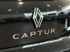 Renault Captur (2024) thumbnail 25