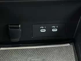 Renault Captur (2024) thumbnail 37