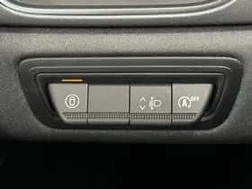 Renault Captur (2024) thumbnail 38