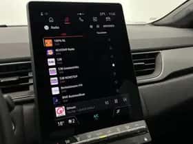 Renault Captur (2024) thumbnail 42