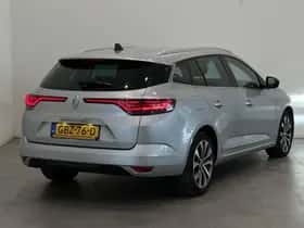 Renault Mégane (2024) thumbnail 2