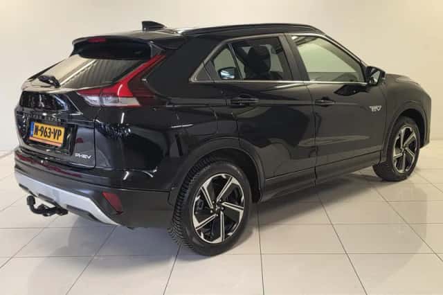 Mitsubishi Eclipse Cross (2022) thumbnail 5
