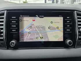 Škoda Karoq (2021) thumbnail 2