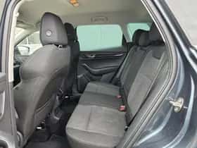 Škoda Karoq (2021) thumbnail 11