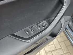 Škoda Karoq (2021) thumbnail 21
