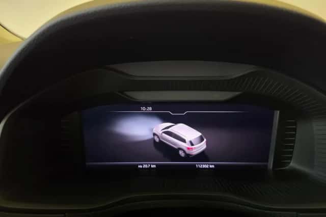 Škoda Karoq (2021) thumbnail 4