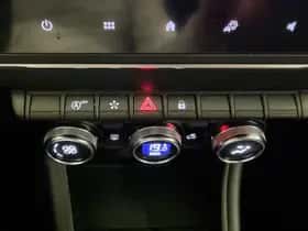 Renault Captur (2021) thumbnail 30