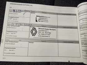 Renault Captur (2021) thumbnail 31