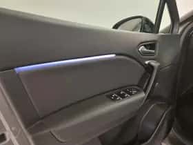 Renault Captur (2021) thumbnail 33