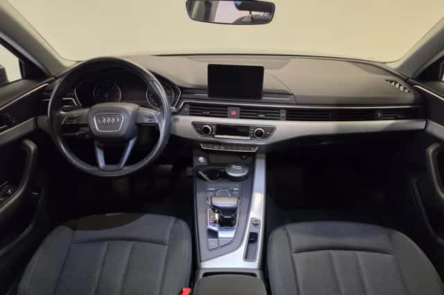 Audi A4 (2018) thumbnail 3