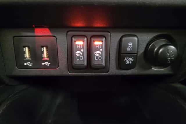 Mitsubishi ASX (2020) thumbnail 4