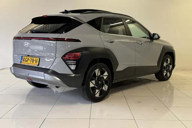 Hyundai Kona (2025) thumbnail 2