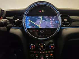 MINI Cooper (2023) thumbnail 14