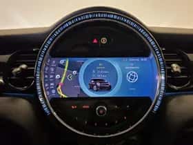 MINI Cooper (2023) thumbnail 35