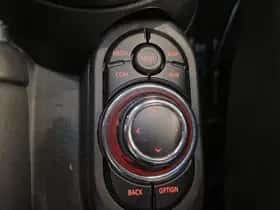 MINI Cooper (2023) thumbnail 38
