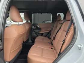 Mitsubishi Outlander (2025) thumbnail 11
